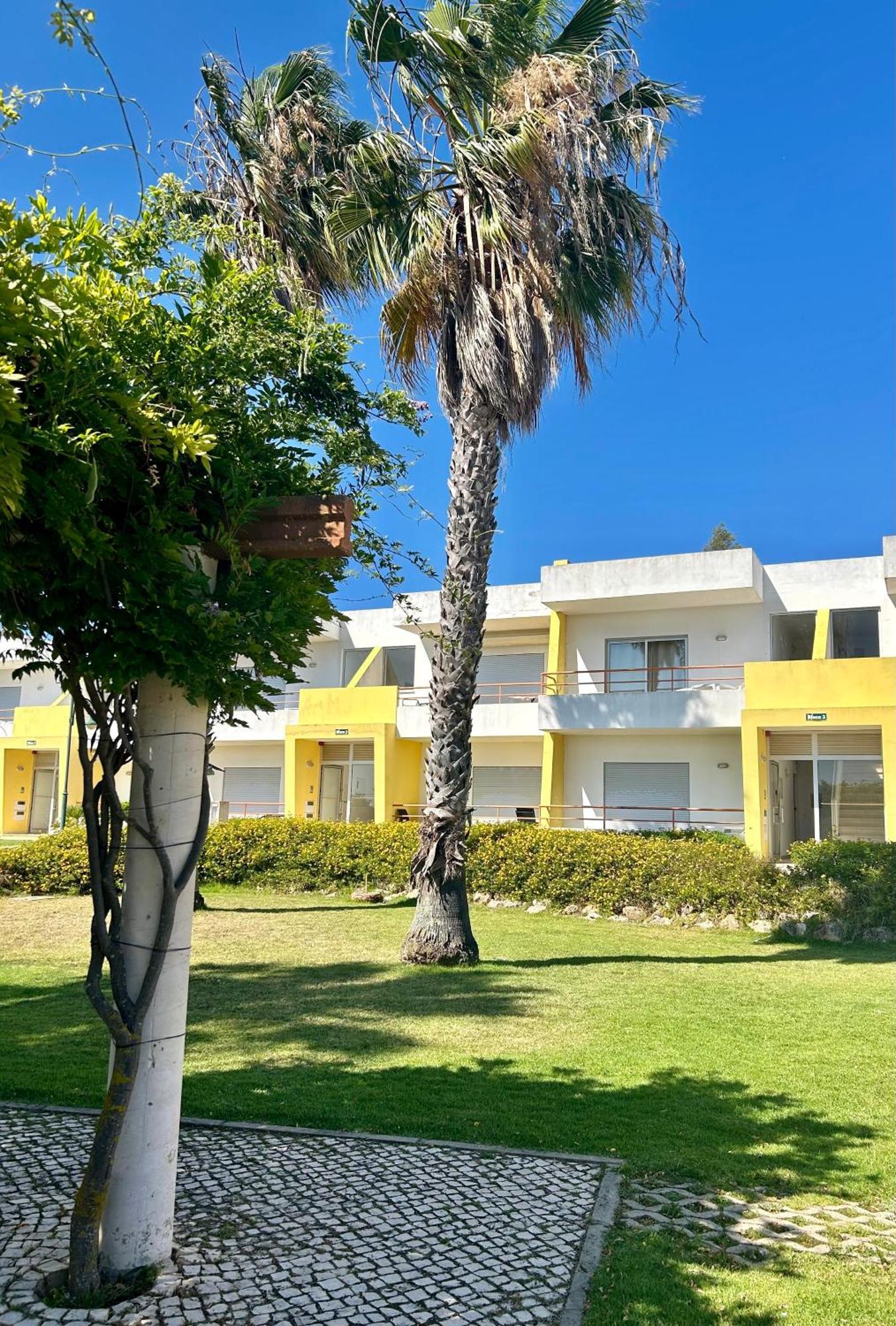 Hotel apartamentowy Santa Teresinha 3*