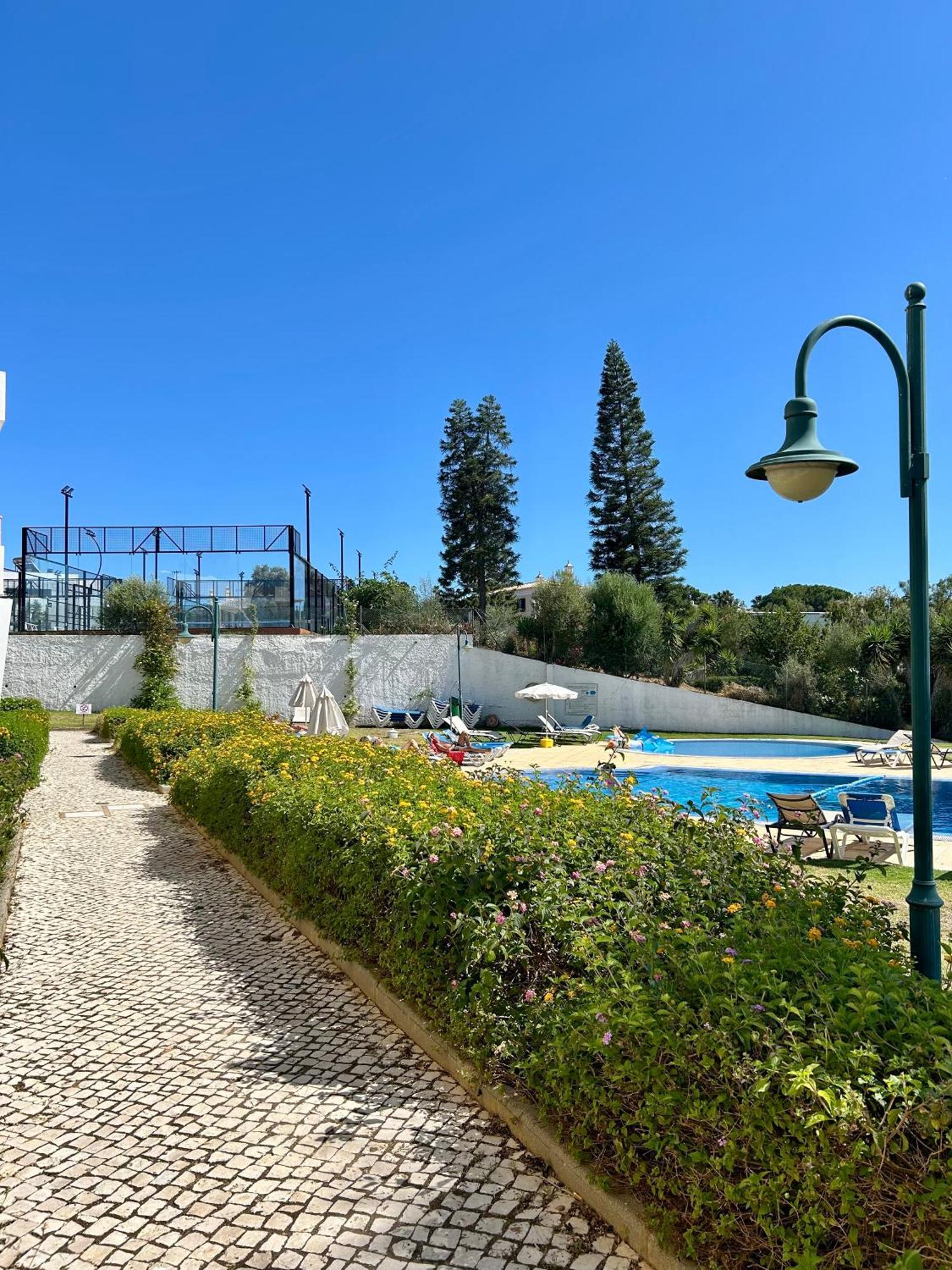 Hotel apartamentowy Santa Teresinha Alvor