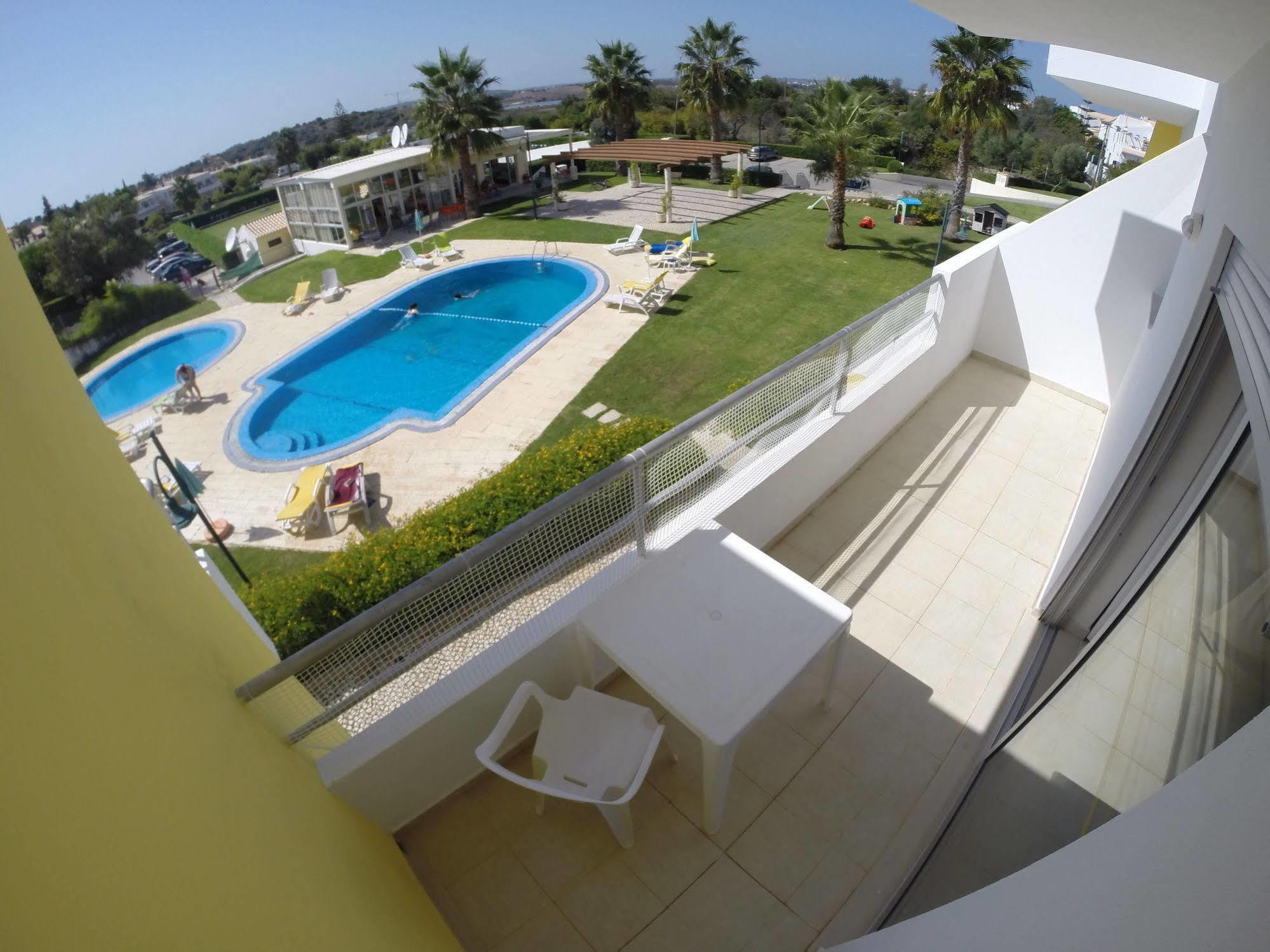 Hotel apartamentowy Santa Teresinha