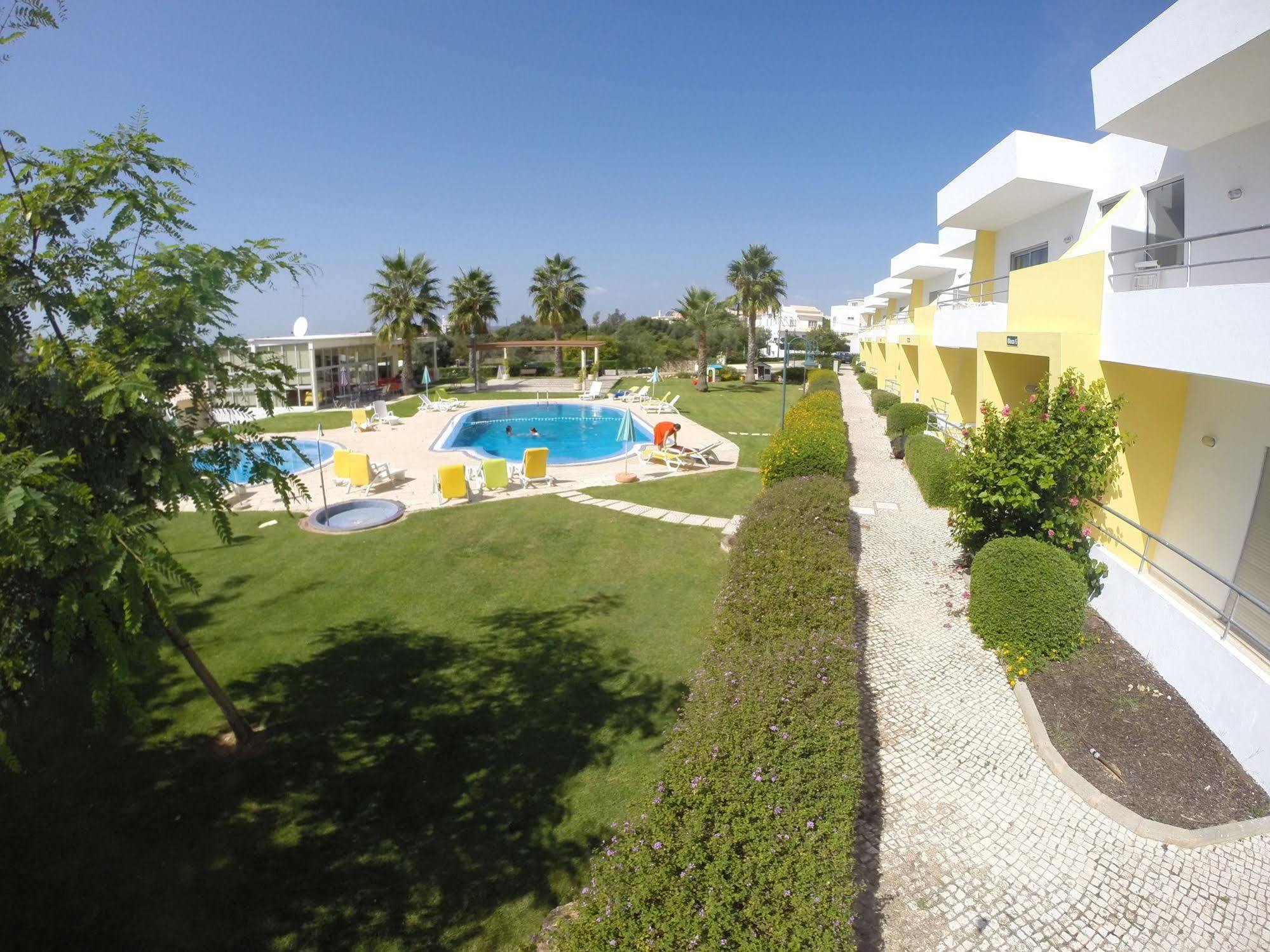 Hotel apartamentowy Santa Teresinha 3*