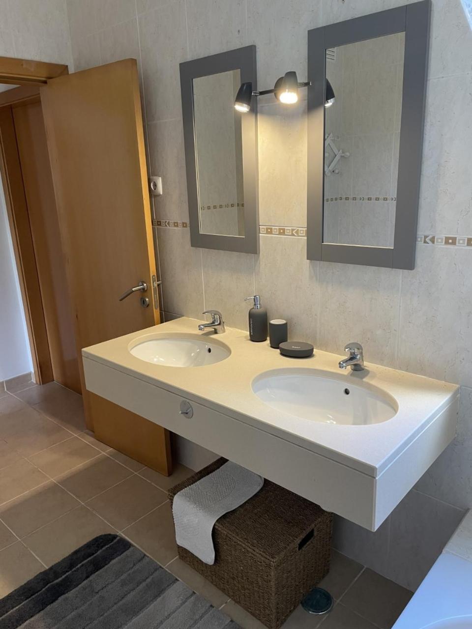Apartahotel Santa Teresinha Alvor
